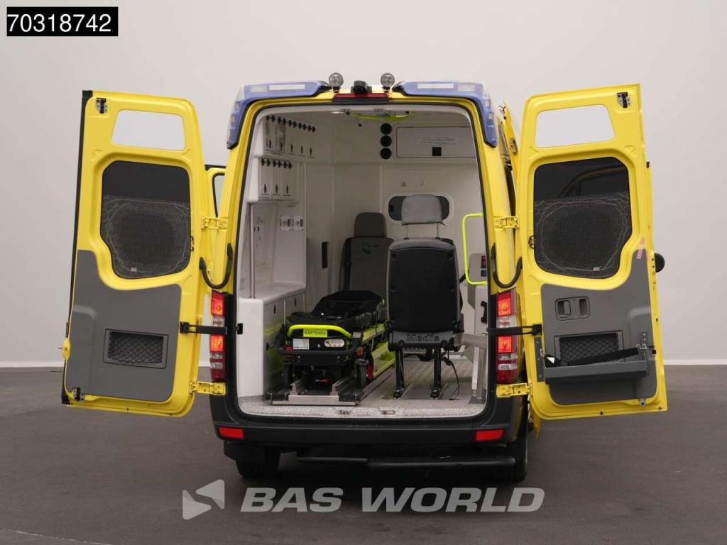Mercedes-Benz Sprinter 316 CDI Automaat Ambulance Luchtvering L2H2 Airco Cruise Camera Krankenwagen Rettungswagen Foto 9