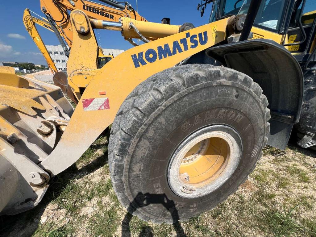 Komatsu WA470-8 Foto 11