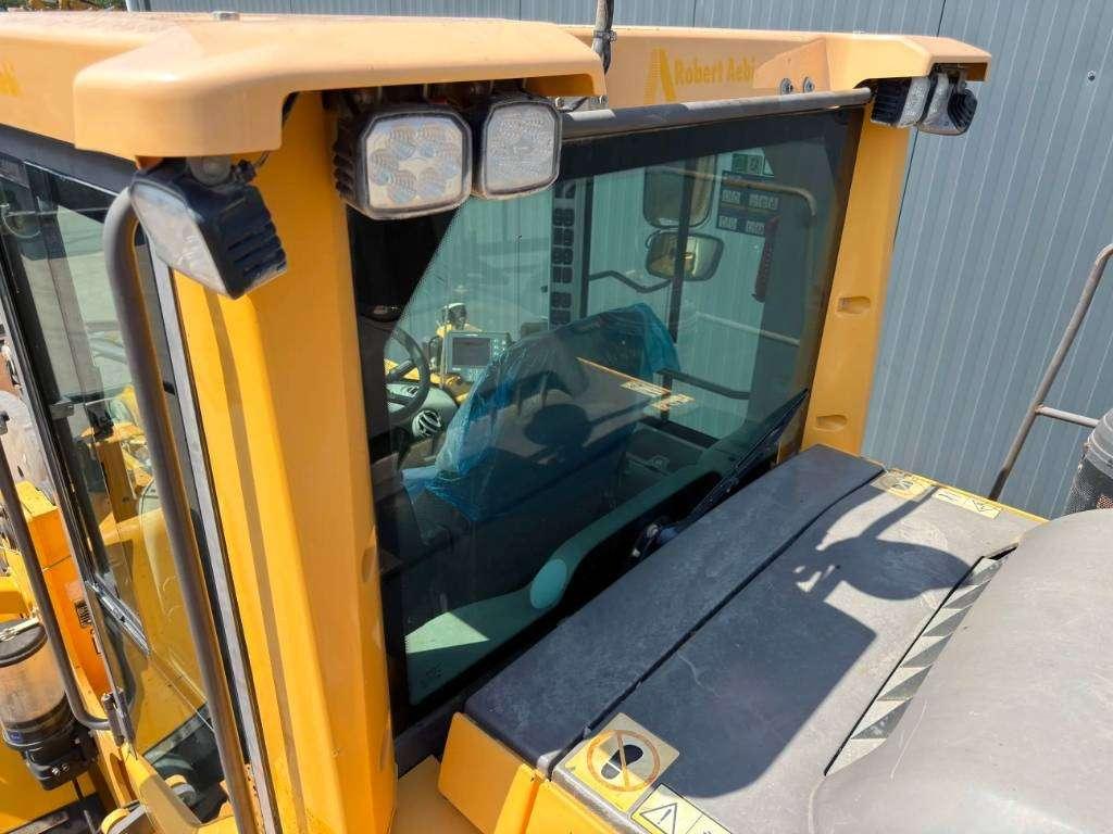Volvo L250H Foto 14