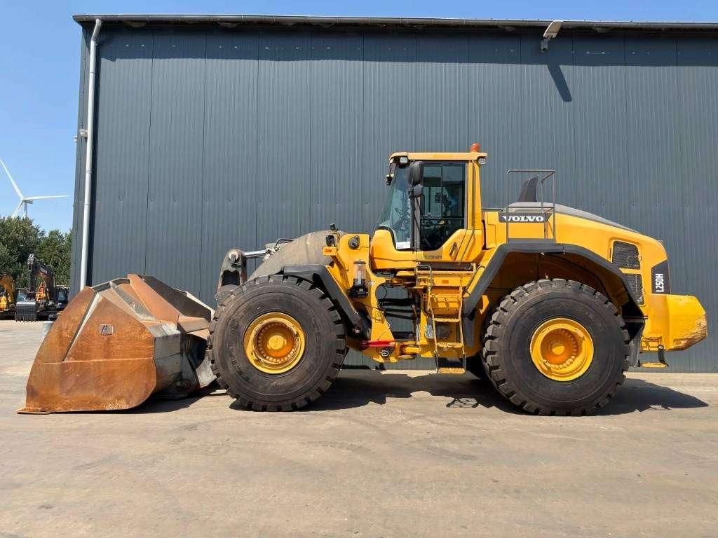Volvo L250H Foto 5