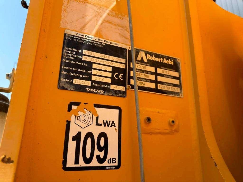Volvo L250H Foto 7