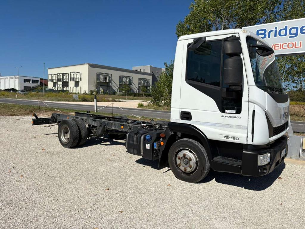 Iveco EUROCARGO 75E19 euro 6 telaio Foto 8