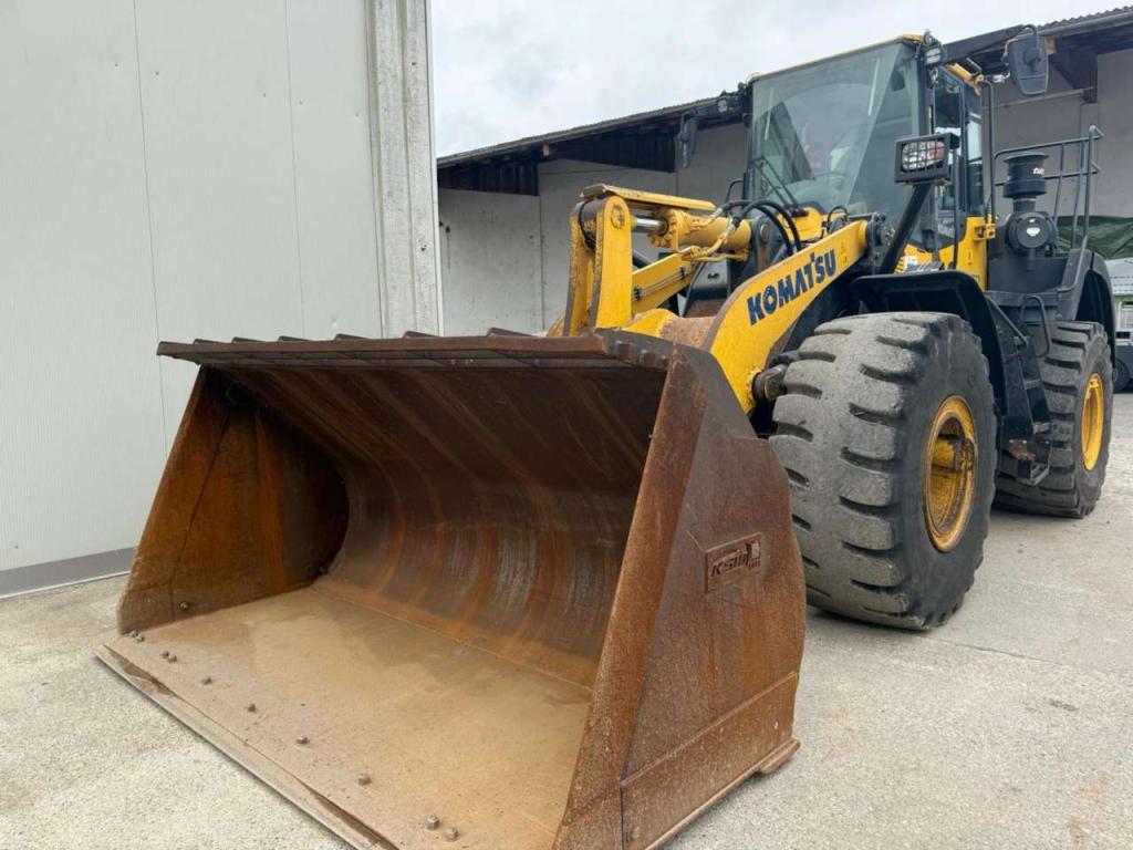 Komatsu WA380-8e0 Foto 1