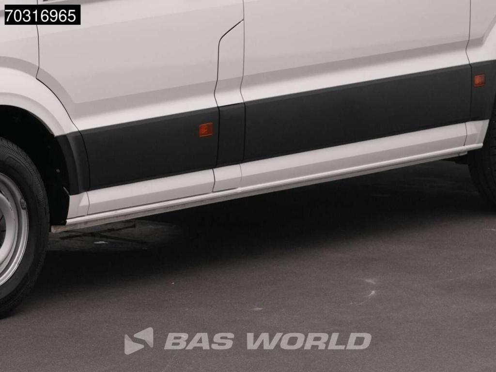 Volkswagen Crafter 140pk L3H3 Airco Camera Euro6 L2H2 Airco Foto 27