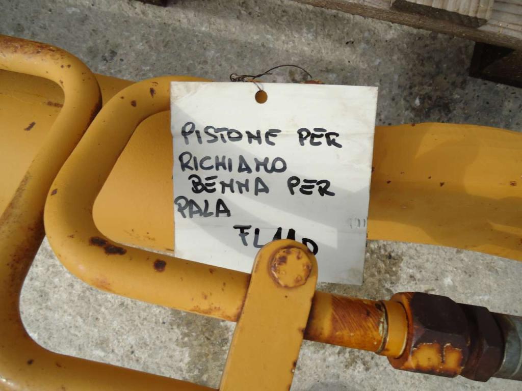 Pistone rotazione benna per Fiat Allis FL14D Foto 1