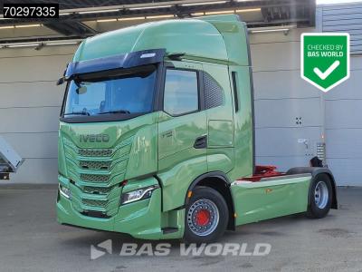 Iveco S-Way 580 4X2 NEW! DynamicSteering Standklima Navi ACC LED Euro 6 in vendita da BAS World B.V.