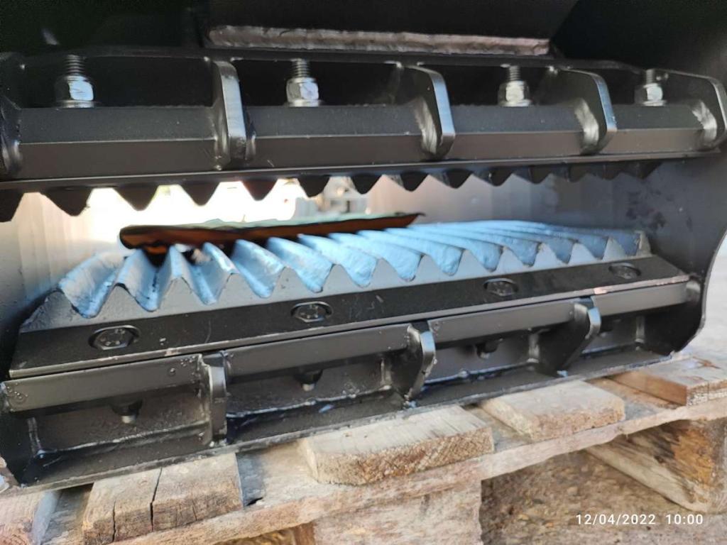 MB CRUSHER C50 Foto 3