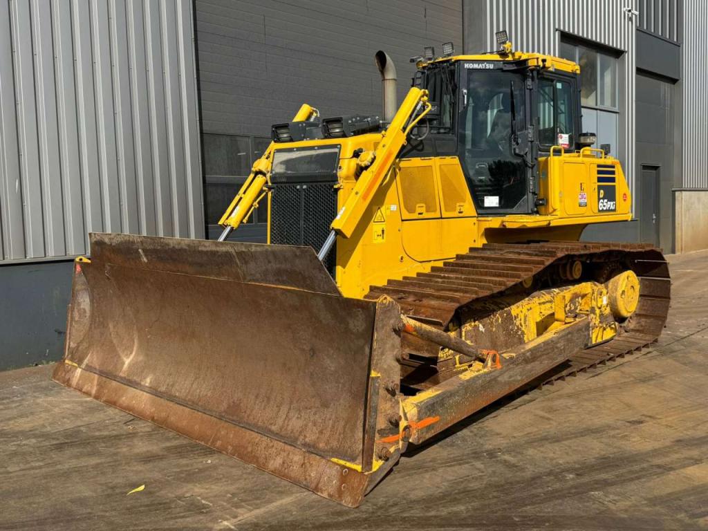 Komatsu D65PXi-18 | TOPCON GPS Foto 2