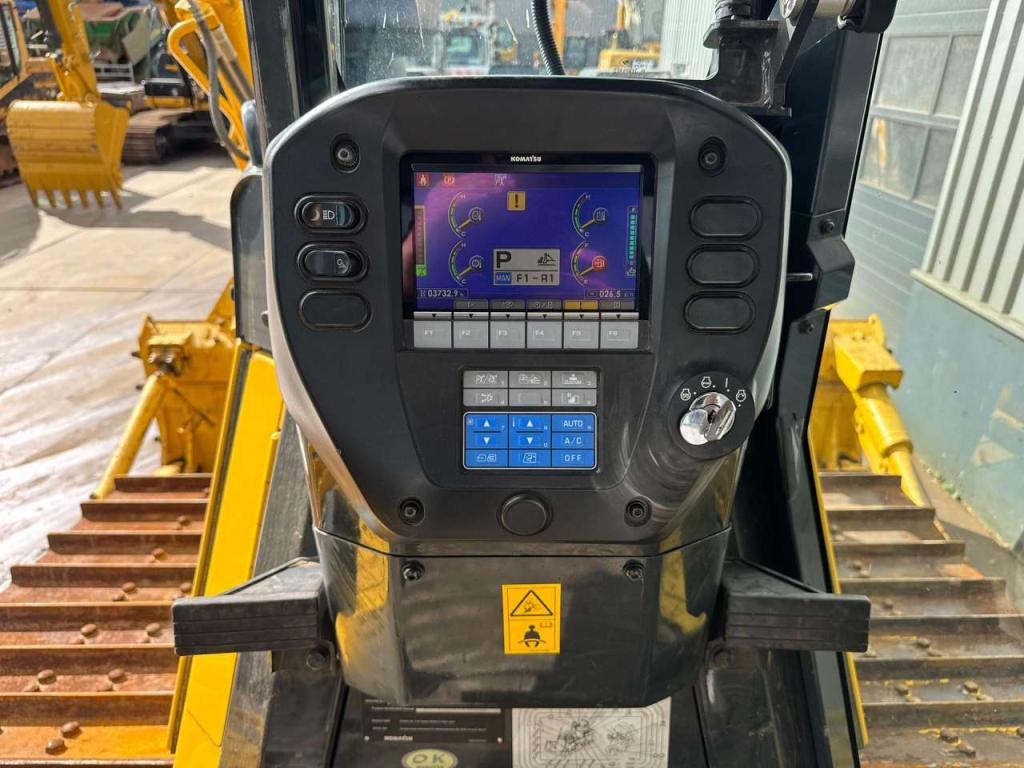 Komatsu D65PXi-18 | TOPCON GPS Foto 27