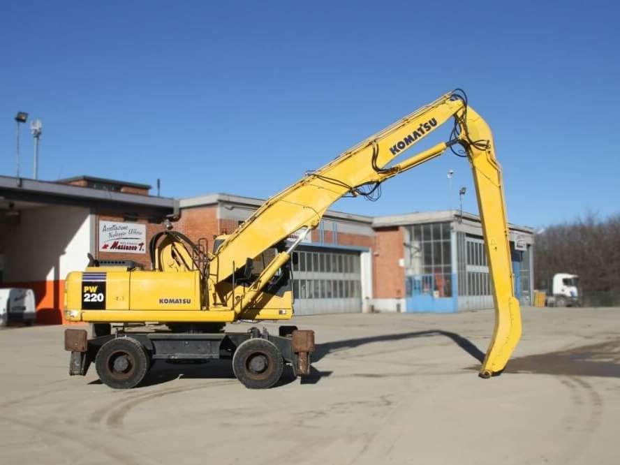 Komatsu PW220-MH Foto 12