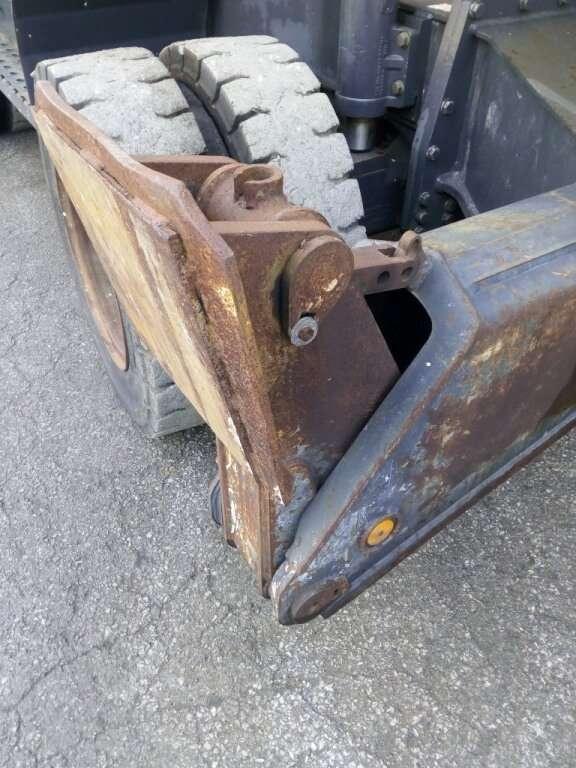 Komatsu PW220-MH Foto 9