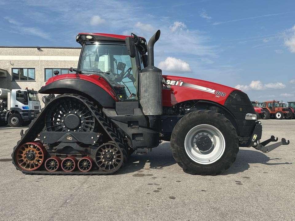 Case Magnum 380 CVX Foto 21