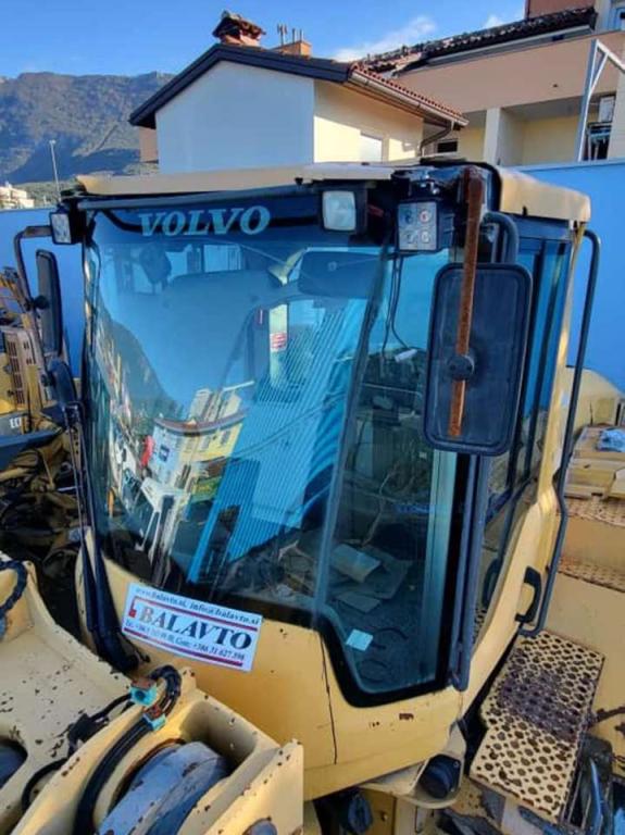 Volvo cabin 11294049 for Volvo L180G Foto 3