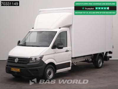 Volkswagen Crafter 177pk Automaat Laadklep Bakwagen Airco Cruise Camera Euro6 Meubelbak Koffer Airco in vendita da BAS World B.V.
