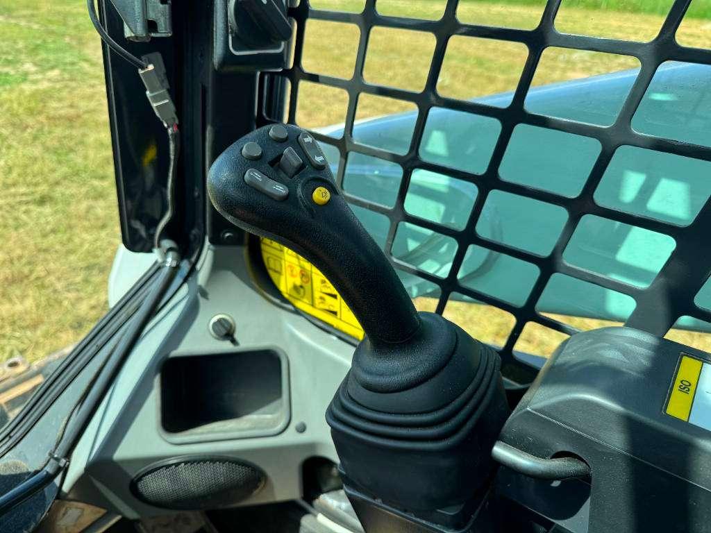 Bobcat T590 - Track Loader / Closed Cab Foto 11