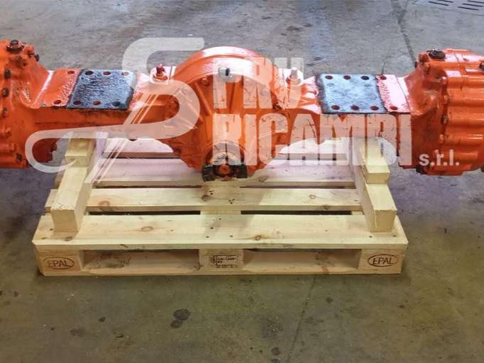 Assale anteriore per Hitachi LX 170 Foto 1
