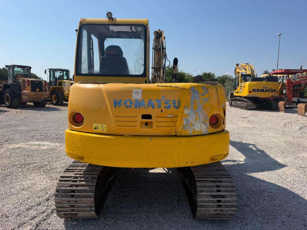 Komatsu PC 75R Foto 2