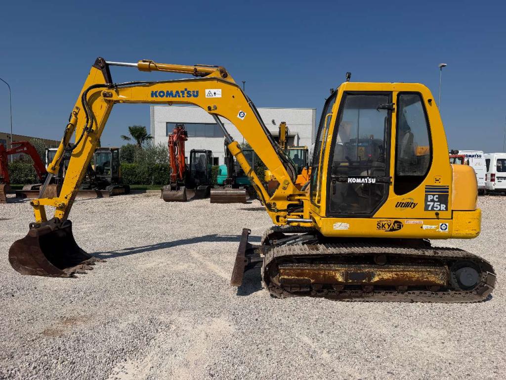Komatsu PC 75R Foto 7