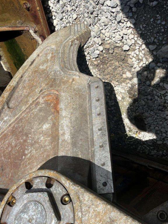 BC20D for 26-35 ton excavators Pinza frantumatrice Foto 8