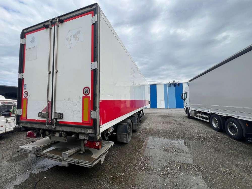 Schmitz City Trailer Frigorifero Foto 2
