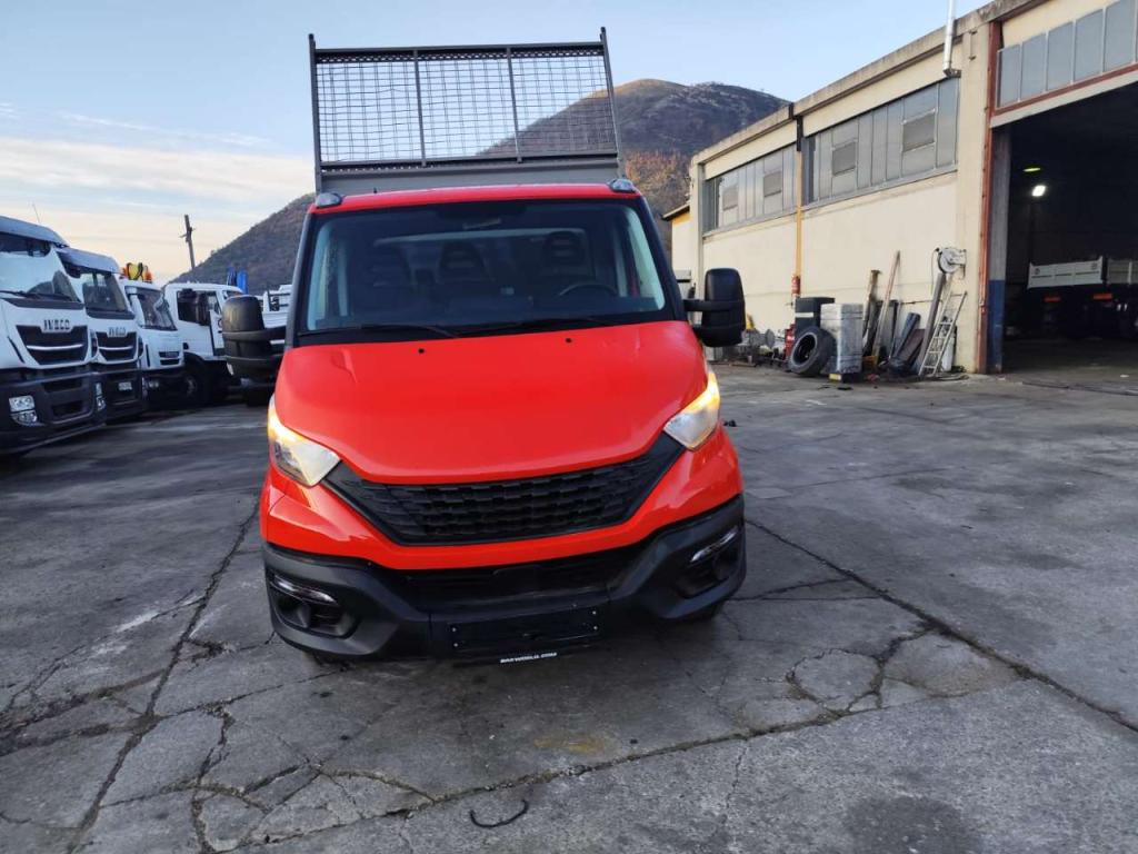 Iveco DAILY 35-120 Foto 27