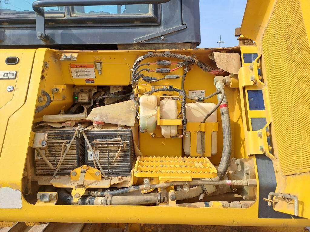 Komatsu D 61 PXi-24 Foto 16