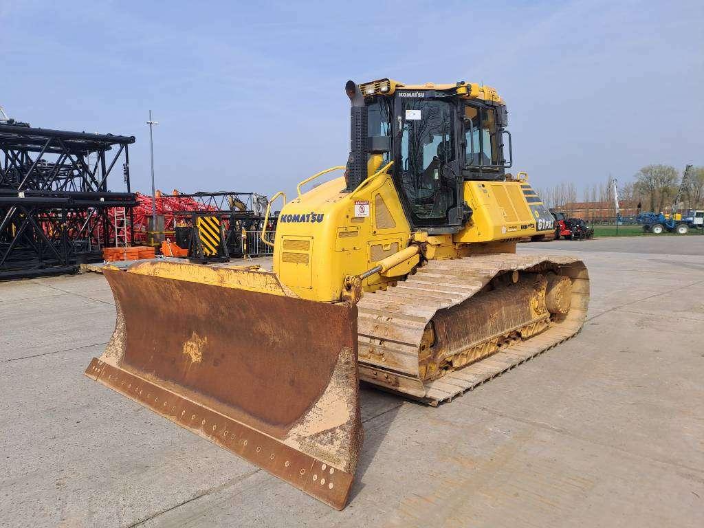 Komatsu D 61 PXi-24 Foto 8