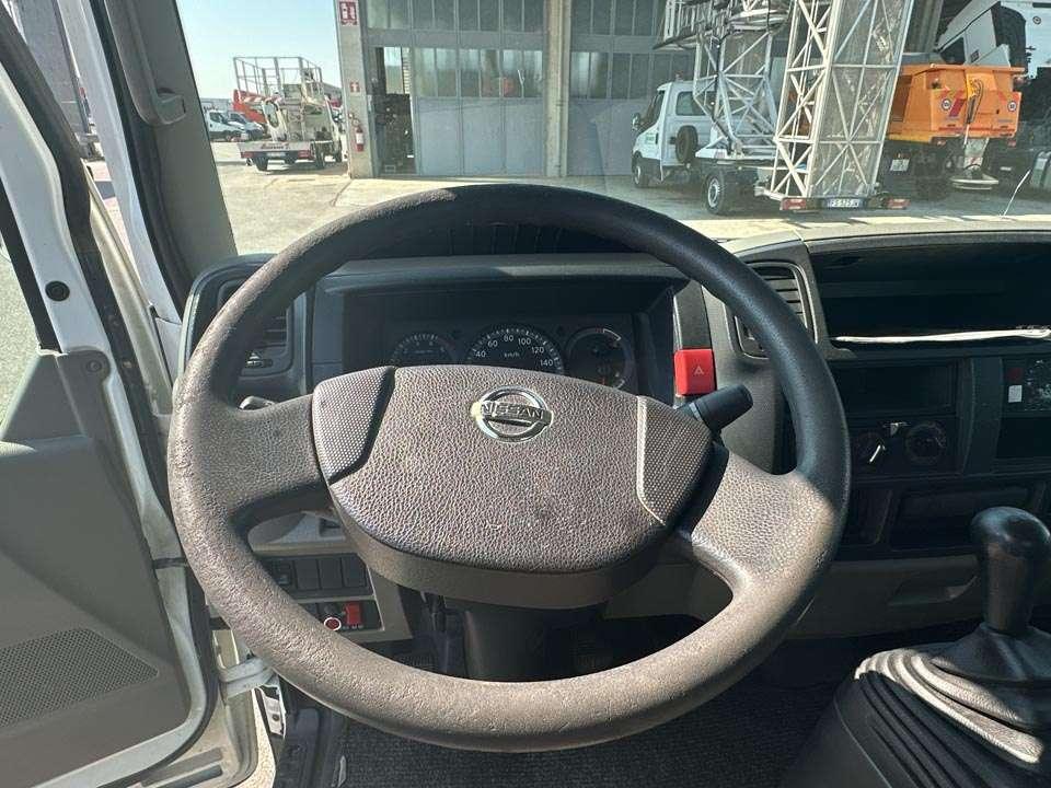 Nissan 35.11 MX 170 Foto 16