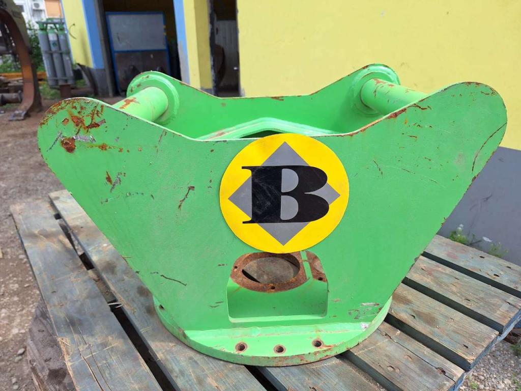 S60 for BGS04 hydraulic grab Attachment plate Foto 5