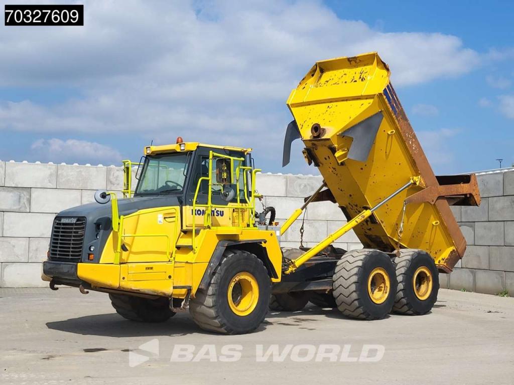 Komatsu HM300-3 Foto 2
