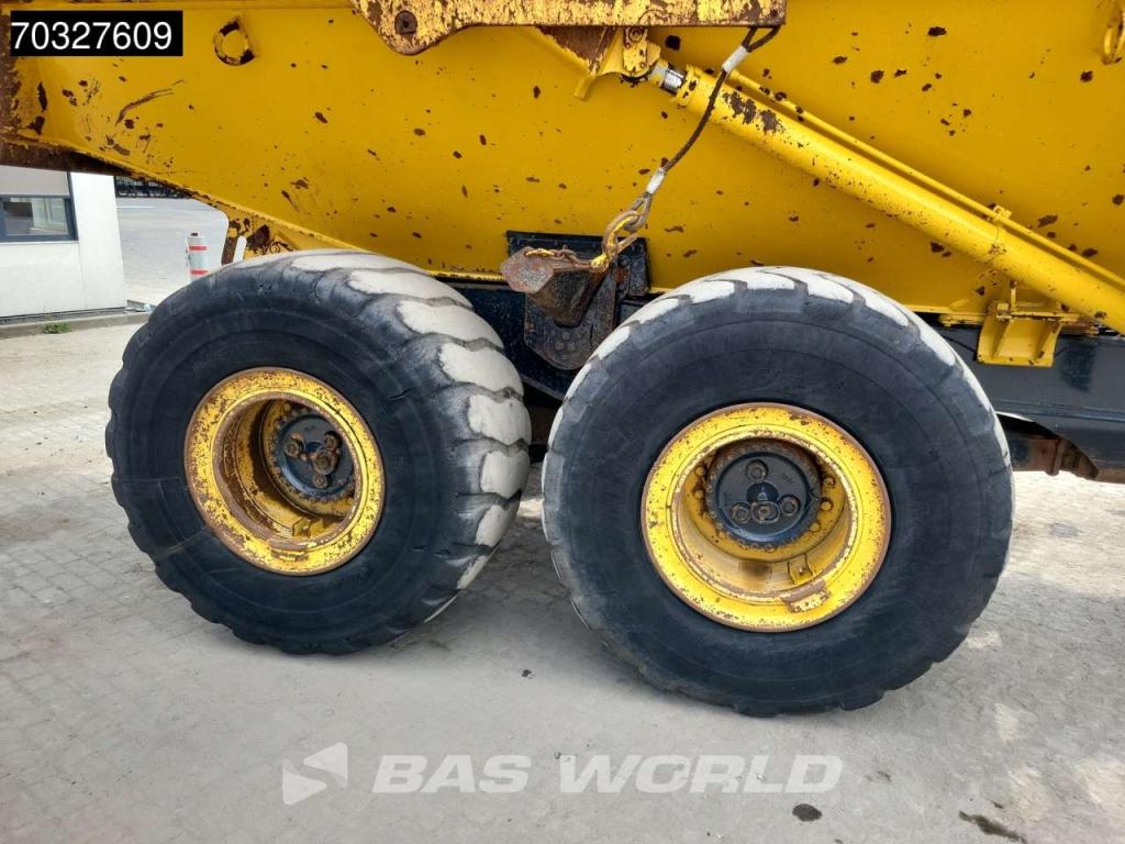 Komatsu HM300-3 Foto 20