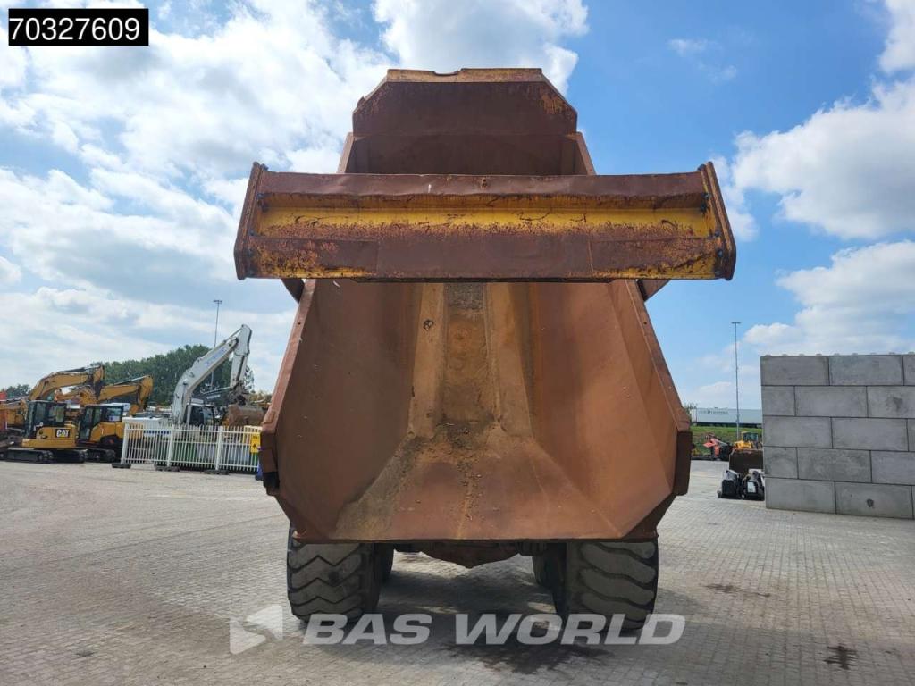 Komatsu HM300-3 Foto 8