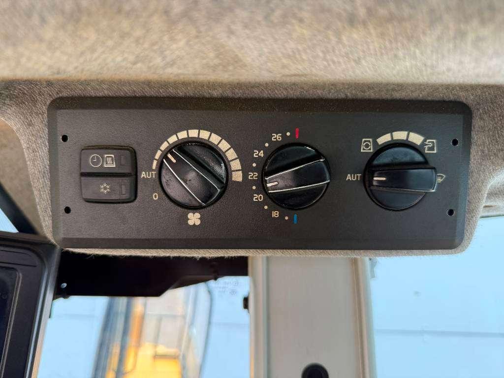 Volvo L180H - Automatic Greasing / Camera Foto 12