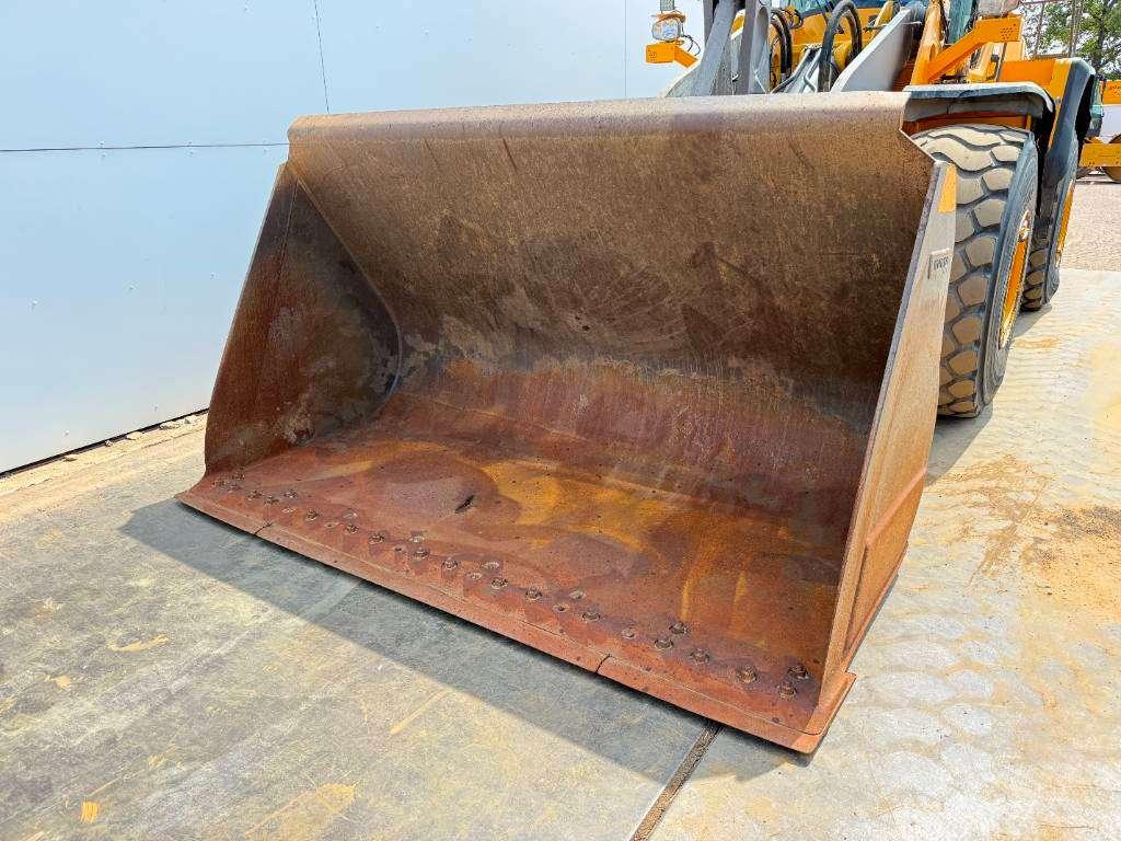 Volvo L180H - Automatic Greasing / Camera Foto 18