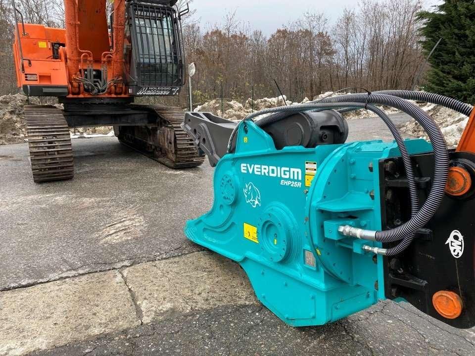 Hitachi ZX470LCH-3 Foto 4