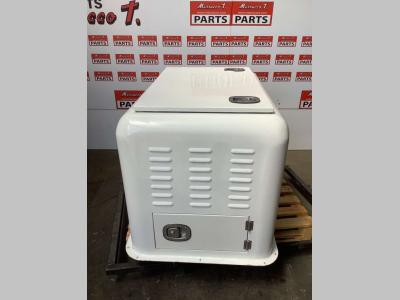 Cofano in vendita da Massucco T. Srl Area Ricambi