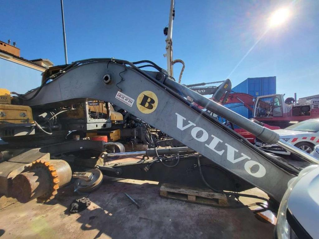 Volvo boom arm 14606854 for Volvo EC210B, EC210C Foto 1