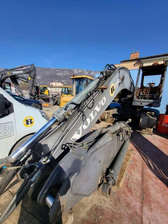 Volvo boom arm 14606854 for Volvo EC210B, EC210C Foto 3