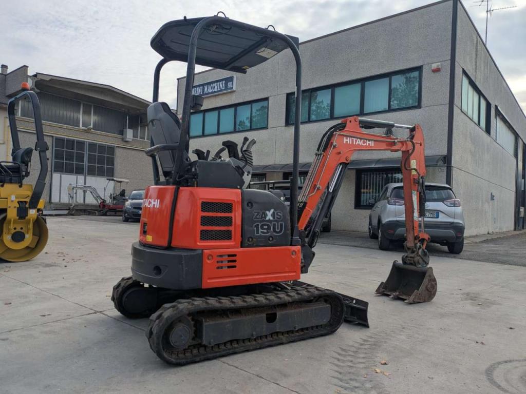 Hitachi ZX19U5 Foto 3