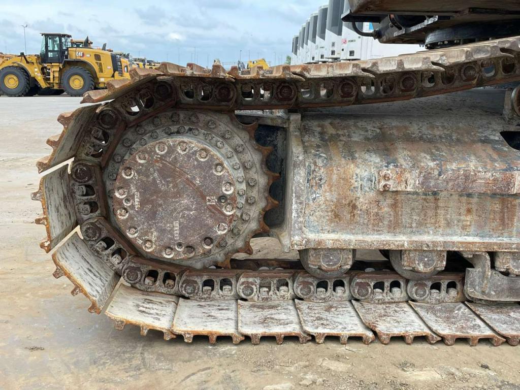 Hitachi ZX300LC-6 Foto 12