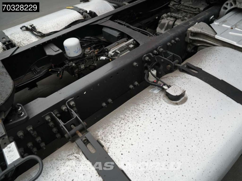 Volvo FH 460 4X2 XL Mega 2x Tanks ACC TÜV Foto 16