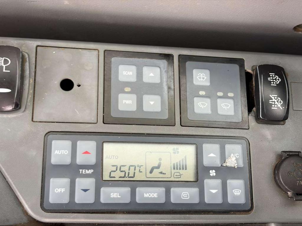 Doosan DX255LC-5 Foto 26