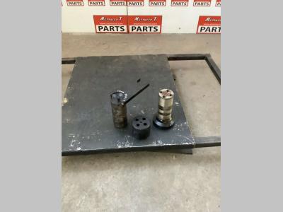 Snodo per Hitachi Zw250-6 in vendita da Massucco T. Srl Area Ricambi