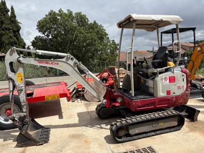 Takeuchi TB216