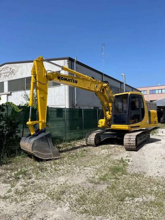 Komatsu PC130 Foto 1
