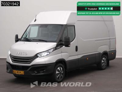 Iveco Daily 35S21 3.0L Automaat L2H2 3,5t Trekhaak 210PK ACC LED Navi Airco Camera Stoelverwamring Euro6 in vendita da BAS World B.V.