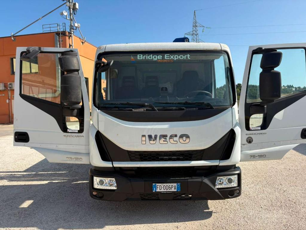 Iveco EUROCARGO 75E19 euro 6 GRU PM Foto 12