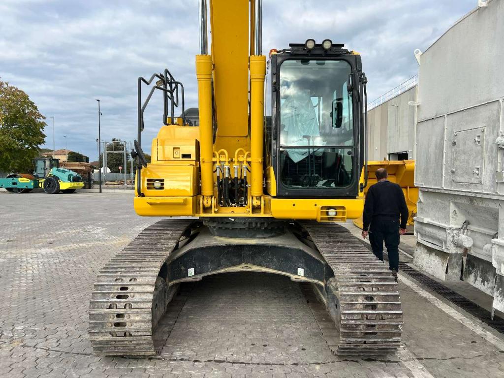 Komatsu PC210NLC-11EO Foto 3