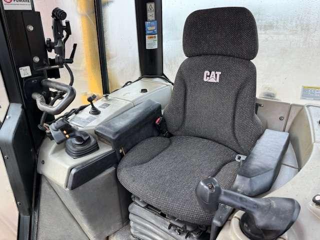 Caterpillar D6NXL Foto 13