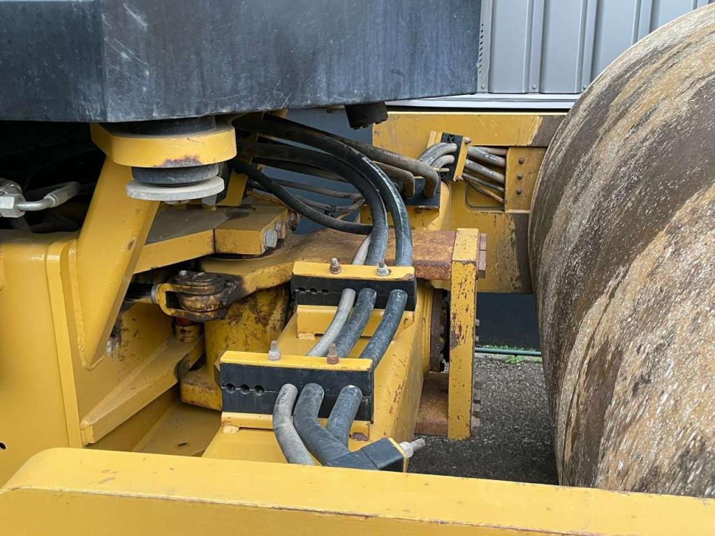 Caterpillar CS66 B Foto 11